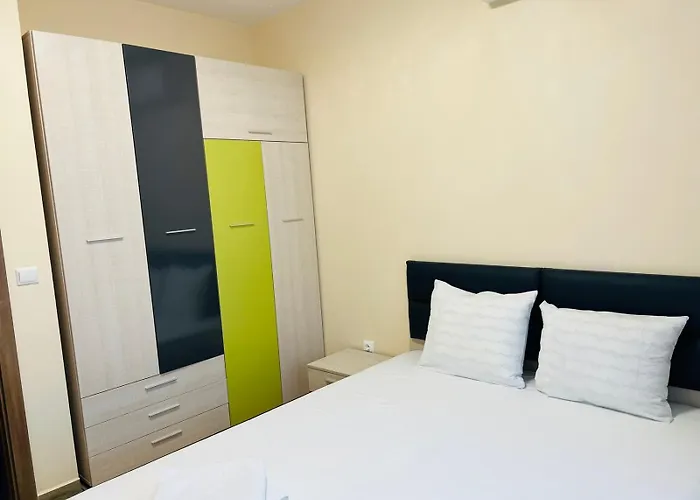 Cherry With 2 Bedrooms アパート *