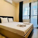 Appartamento Cherry With 2 Bedrooms Sofia