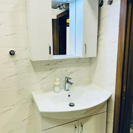 Cherry With 2 Bedrooms סופיה